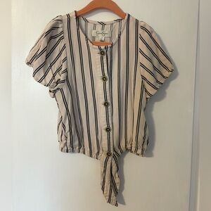 Jessica Simpson shirt